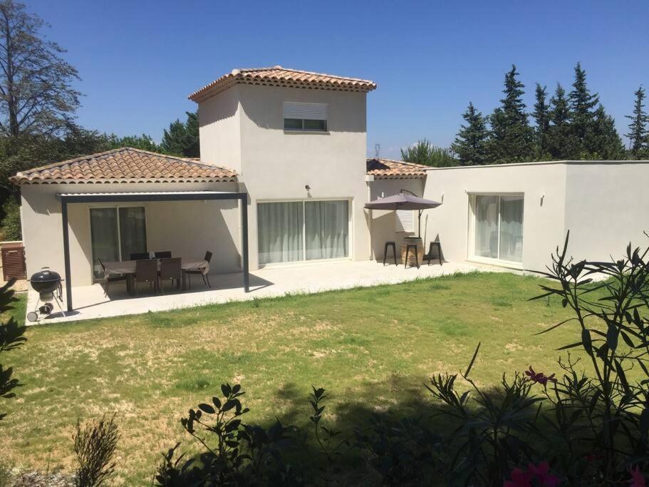 Villa Familiale 9 Pers Cabries Entre Aix Et Marseille 5 Min Gare Aix Tgv 15 Min Aeroport Mp Eksteriør bilde